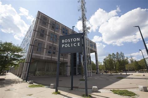 Boston Police Task Force Calls For A New Oversight Office — With