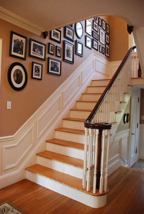 Tips To Create A Gallery Wall In A Stairwell Top Dreamer