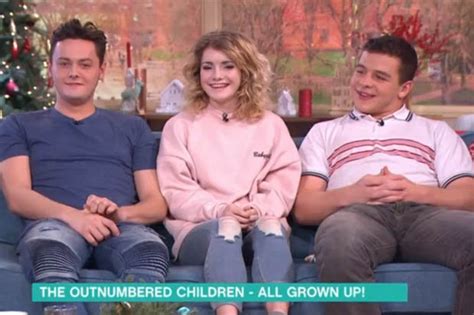 Outnumbered Kids Are All Grown Up In Christmas Special Daily Star