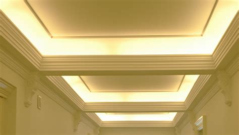 Vergilbter stuck muss mit einem nur ganz leicht feuchten mikrofasertuch vorsichtig gereinigt werden. Innenstuck - Stuck Trockenbau München