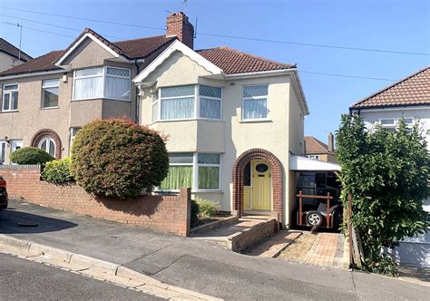 Cj Hole Southville 3 Bedroom House For Sale In Aylesbury Crescent Bedminster Bristol