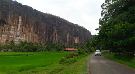 Lembah Harau Wisata Alam Kekinian yang Makin Instagramable