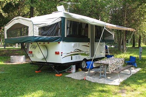 This video details the interior renovation and remodel of our 2008 starcraft 2409 pop up camper. Pop Up Trailer Remodel Ideas | Gone Outdoors | Your ...