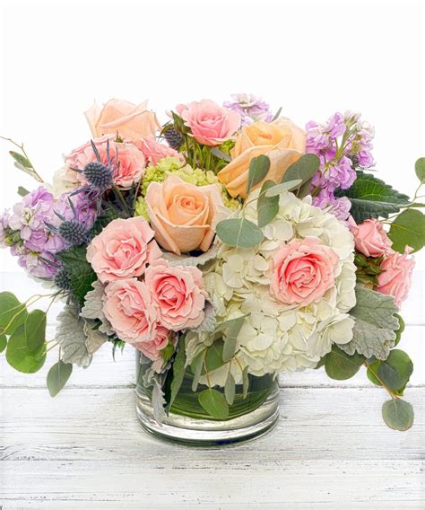 Deliver Your Sentiments With This Hand Designed Bouquet Of Floral