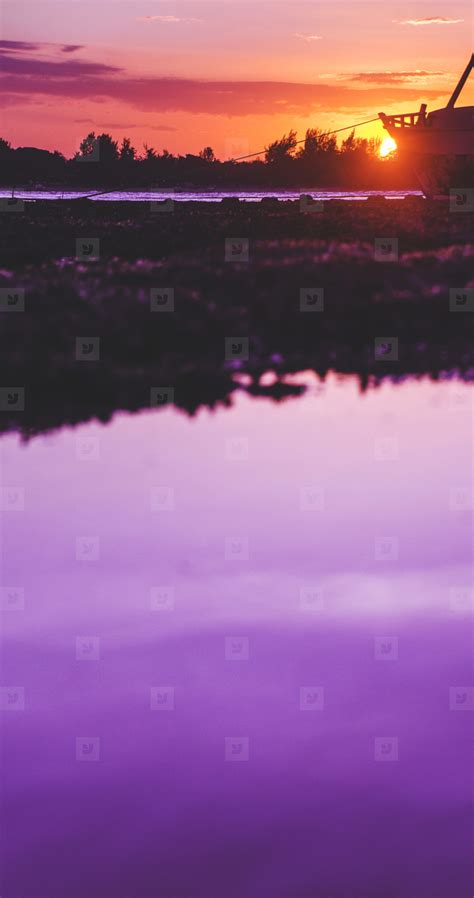 Photos - Dramatic Purple Sunset 150631 - YouWorkForThem
