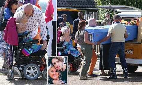 grieving artist alison lapper attends her son parys s funeral daily mail online