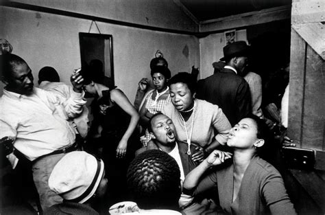 A Rare Glimpse Inside Paris’s Exclusive 1980s Club Scene | Soweto