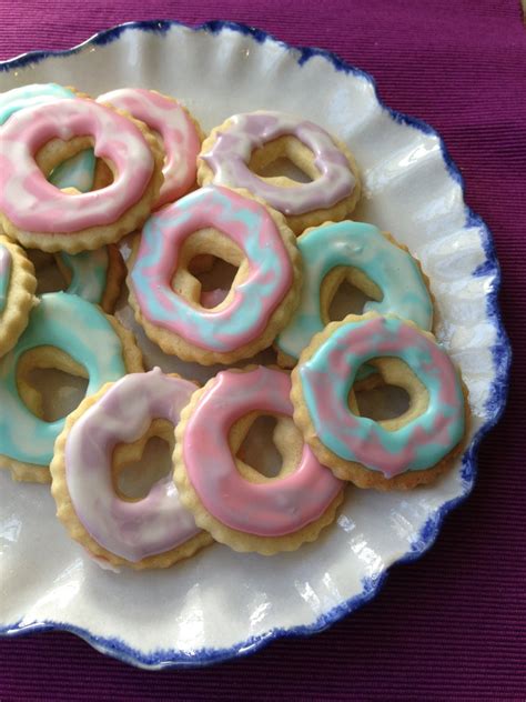 Homemade Party Rings Iced Ring Biscuits Lucys Friendly Foods