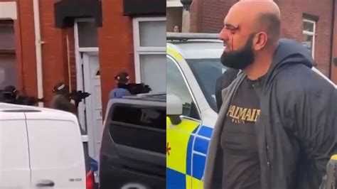 Armed Police Storm House In Oldham Arresting The Wrong Man And His Brother Itv News Granada