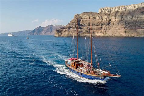 What To Do In Santorini Best Activities Travel With Meem