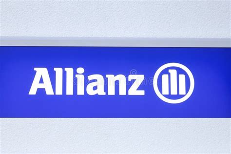 Die Allianz Logo Auf Einer Wand Redaktionelles Stockbild Bild Von