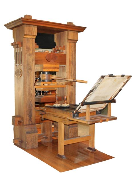 The World of Books Before the Printing Press