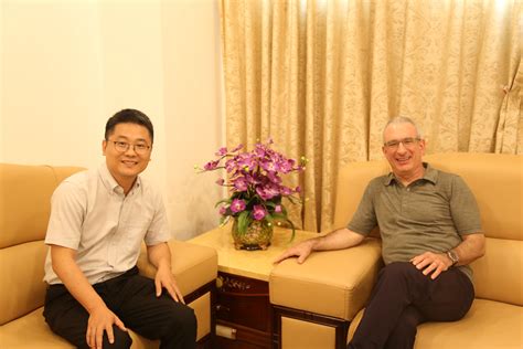 Joshua david angrist is an israeli american economist and ford professor of economics at the massachusetts institute of technology. 中国功夫与计量经济学 ——专访MIT Joshua Angrist教授