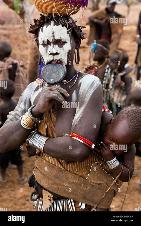 Woman Mursi Tribe Lower Omo Valley Ethiopia Stock Photo Alamy My Xxx