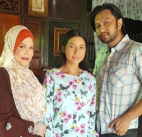 Beri sedikit waktu ialah sebuah siri drama televisyen malaysia 2020 arahan zamri zakaria dibintangi oleh aqasha, zara zya dan shahz jaszle. Info Dan Sinopsis Drama Beri Sedikit Waktu (Samarinda TV3 ...
