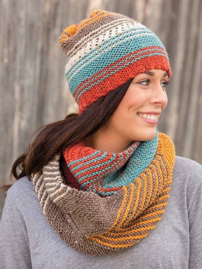 knit and crochet patterns from annie s signature designs by lena skvagerson crochet cowl