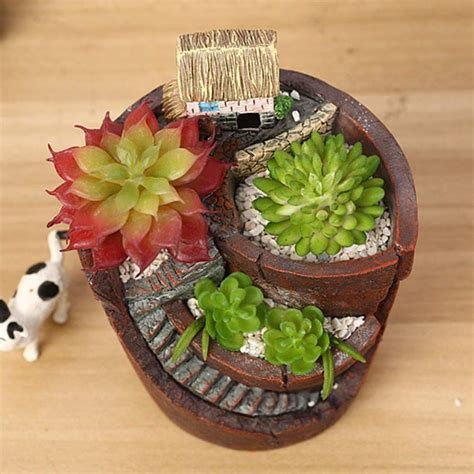 Nice Selecting A Pots Or Planter For Succulents