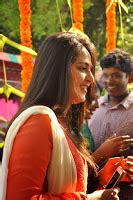 Watch tamil movies online in dvd inji iduppazhagi starring arya, anushka shetty and sonal chauhan in main roles. Anushka Inji Iduppazhagi Movie Launch Stills - Latest ...