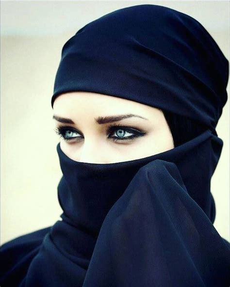 290 Likes 5 Comments Hijab Photoshoot Hijabphotoshoot On Instagram “follow Us
