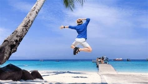 Villa kampoeng bali salatiga offers guests an array of room amenities including a desk and a seating area, and getting online is possible, as free wifi is available. A Guide To All The Best Beaches on Lang Tengah Island ...