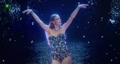 Taylor Swift è Cenerentola Nel Video Bejeweled