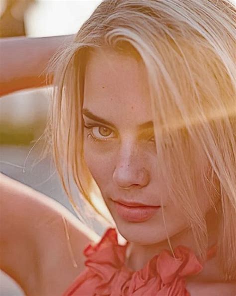 Margot On Instagram Wallpaper Explore Reels Tiktok