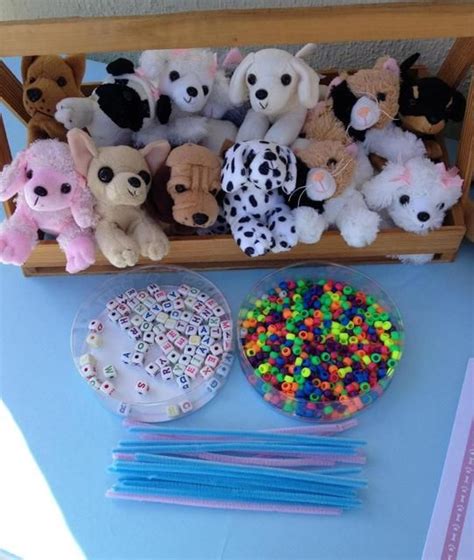 Make A Pet Collar Activity At A Dog And Cat Birthday Party