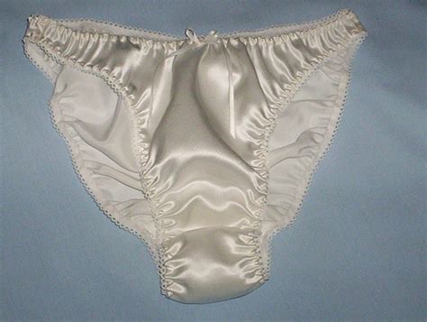 Silk White Satin Panties What Women S Underwear Should Look Like Sexy Women Pinterest