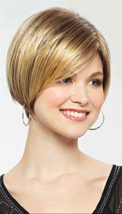 21 Short Hairstyles For Straight Hair To Try Feed