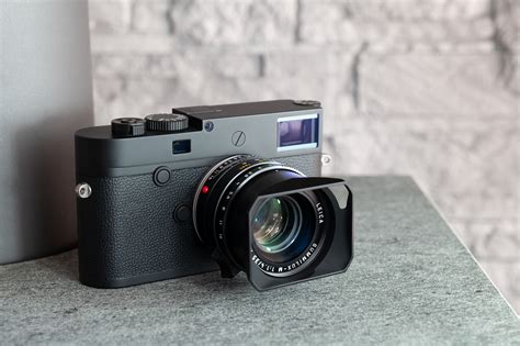 Hands On Review Of The Incredible Leica M Monochrom B H Explora