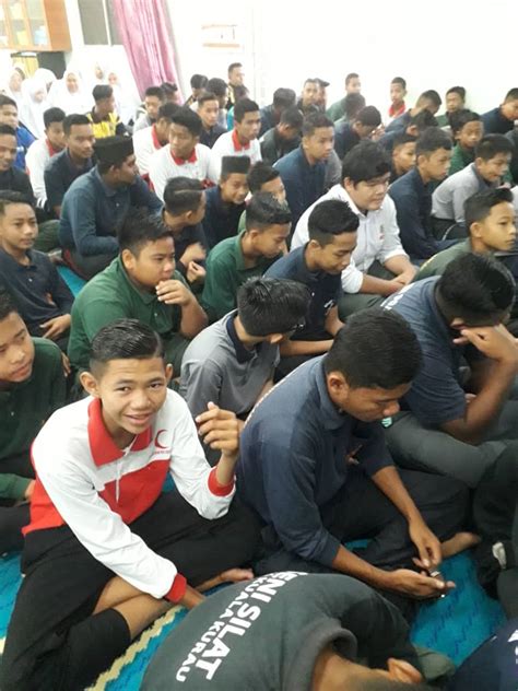 2,485 likes · 46 talking about this. Ceramah Israk dan Mikraj ~ Sekolah Menengah Kebangsaan ...