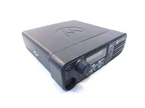 Motorola Xpr 4550 Mobile Two Way Radio Uhf Frequency Band