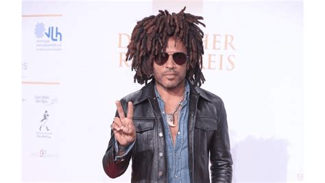 Lenny Kravitz I Would Be History If Id Signed A Record Deal At 17 8days