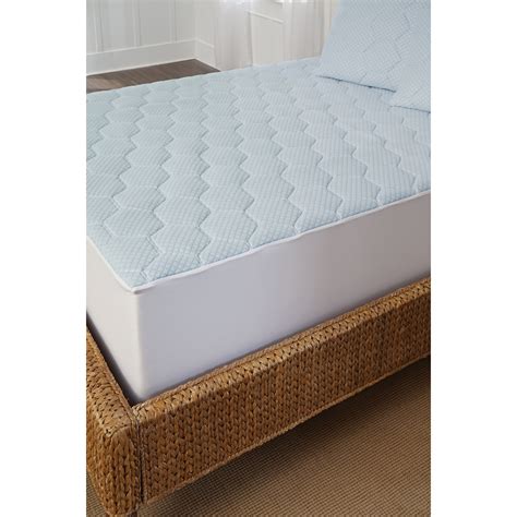 Free delivery and returns on ebay plus items for plus members. Cooling Gel 240 Thread Count Memory Foam Mattress Pad ...