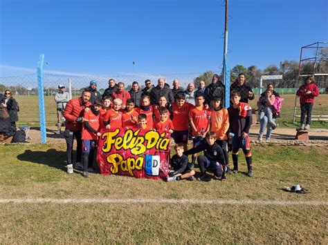 El Fútbol Infantil celebró el Día del Padre Sitio Oficial de la