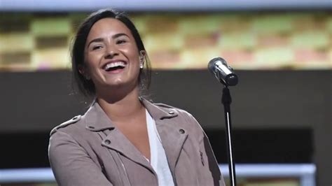 Piers Morgan Slams Demi Lovato For Shaming Frozen Yogurt Shop On Air