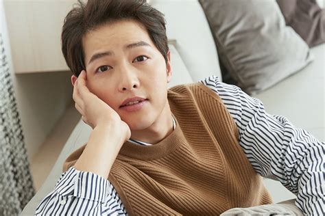 송중기 / song joong ki. 12 Korean Actors And Actresses Who Almost Had Very ...