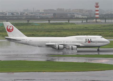 Ja8903 Jal Japan Airlines Boeing 747 400 At Tokyo Haneda Intl