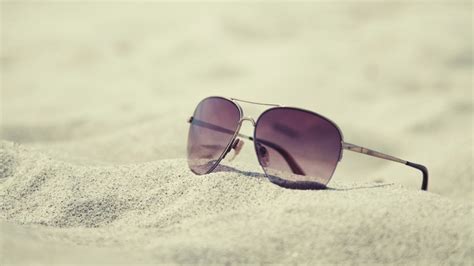 Flat top sunglasses cute sunglasses cat eye sunglasses sunglasses women vintage sunglasses fake glasses cool glasses glasses hi tek london unique alternative sunglasses flat lens design frame. Reasons to Wear Sunglasses - Health Benefits of Sunglasses