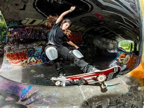 Meet The 13 Year Old Canadian Skateboarder Whos Grinding Her Way To