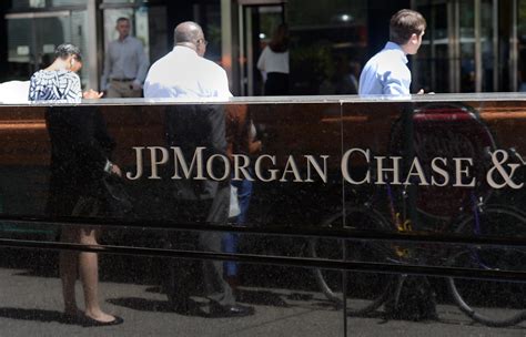 jpmorgan reaches preliminary 13 billion deal with justice department