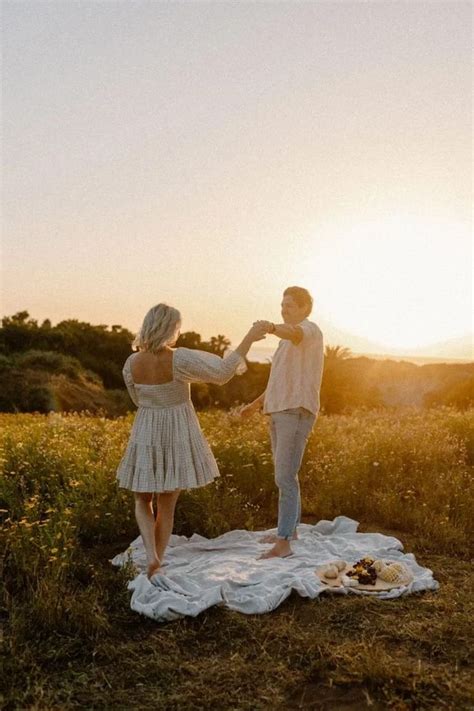 Pin By Manda Marie On Picnic Photoshoot In 2024 Picnic Engagement Photos Field Engagement