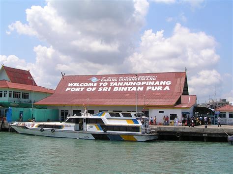 Mencari gunung daik bercabang tiga. Gunung Daik/Daek bercabang 3. (PART I - Pulau Penyengat ...