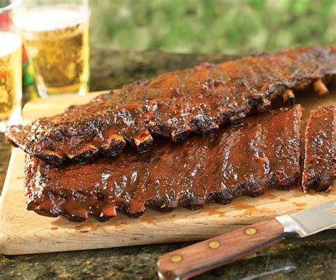 A full rack usually weighs between 1.5 and 1.75 pounds. Apple-Bacon Barbecued Ribs (Charcoal Grill Version) - Recipe - FineCooking