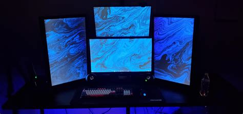 Decided To Make My Side Monitors Vertical And I Love It Rbattlestations