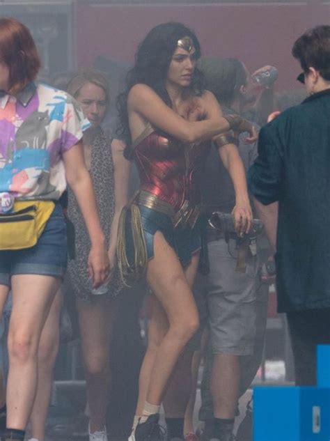 30 Fantastic Wonder Woman 1984 Behind The Scenes Photos That Will Make