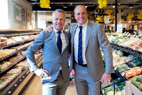 View bjorn hendrikus kuiper's genealogy family tree on geni, with over 200 million profiles of ancestors and living relatives. Jumbo viert opening 650ste winkel met Jumbo Kuipers in ...