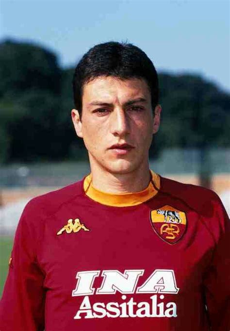 10 francesco totti fw 27 september 1976 (aged 24) youth sector: Gianni Guigou of AS Roma & Uruguay in 2000. | As roma ...