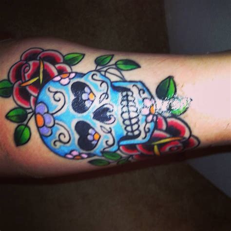 American traditional tattoo wolf, military tattoo, cute wrist tattoos, simple pretty tattoos, wonder woman tattoo, fairy tree tattoo, easy wolf. Sugar skull, Rockstar Tattoos | Rockstar tattoo, Tattoos ...