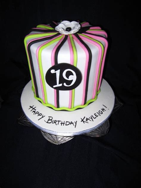 27 Inspiration Image Of 19 Birthday Cake
